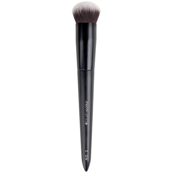 Brushworks No. 2 Buffing Foundation Brush (Bild 3 av 9)