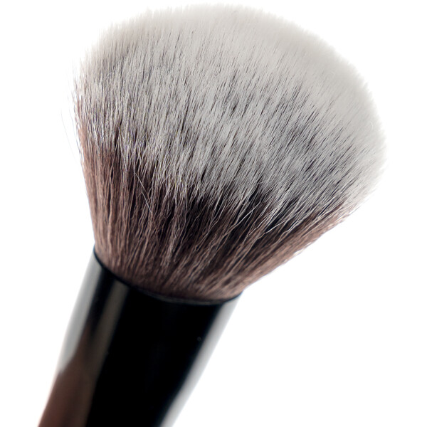 Brushworks No. 5 Powder Brush (Bild 4 av 9)