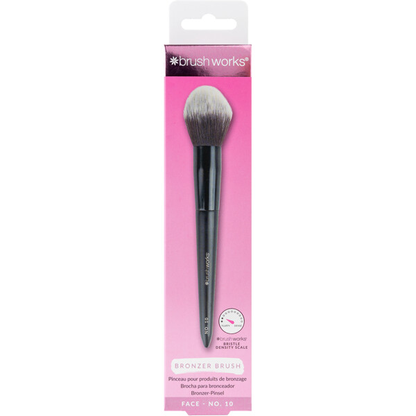 Brushworks No. 10 Bronzer Brush (Bild 1 av 8)