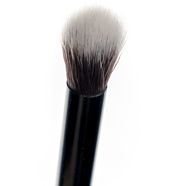 Brushworks No. 14 Fluffy Blending Eye Brush (Bild 4 av 6)