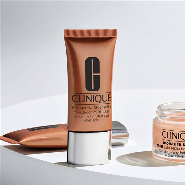 Sun Kissed Face Gelee Complexion Multitasker (Bild 3 av 3)