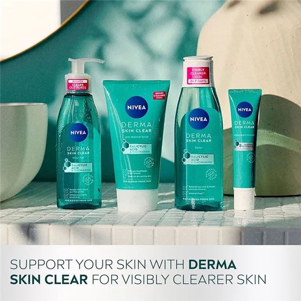 Nivea Derma Skin Clear Anti Blemish Scrub (Bild 6 av 6)