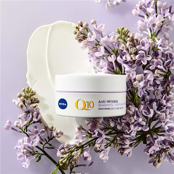 Nivea Q10 Anti Wrinkle Sensitive Day SPF15 (Bild 3 av 6)