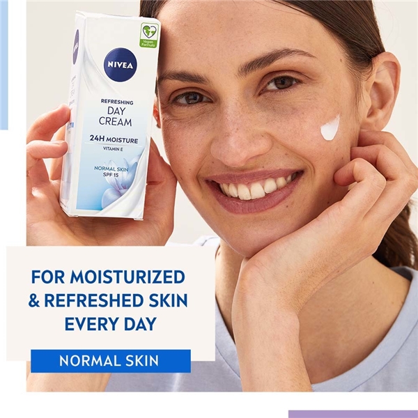 Nivea Refreshing Day Cream SPF15 (Bild 2 av 5)