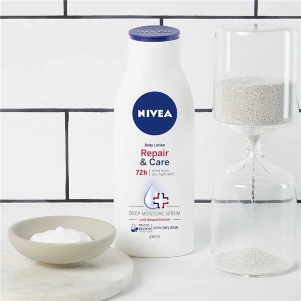 Nivea Repair & Care Body Lotion (Bild 2 av 4)