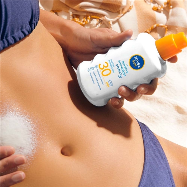 Nivea Sun Sensitive Immediate Protect SPF30 (Bild 3 av 7)