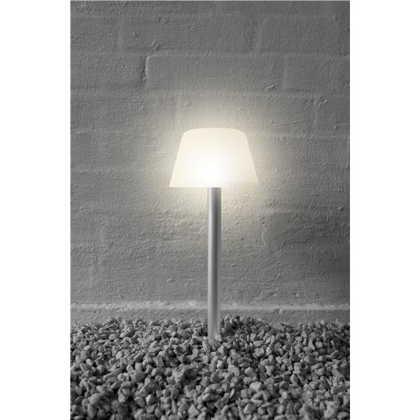 Eva Solo Sunlight Lampa med spett (Bild 3 av 4)